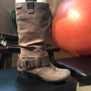 Grey Pikolinos Boots